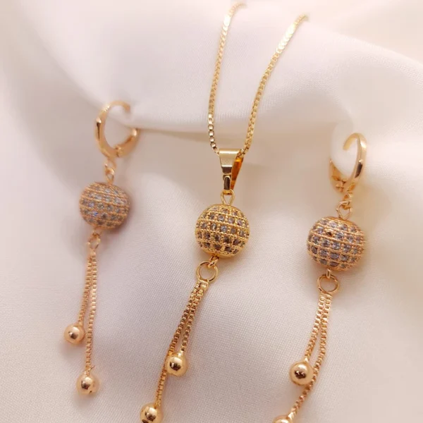 Elegant Gold Plated Zircon Ball Locket Set🌹 - Image 2